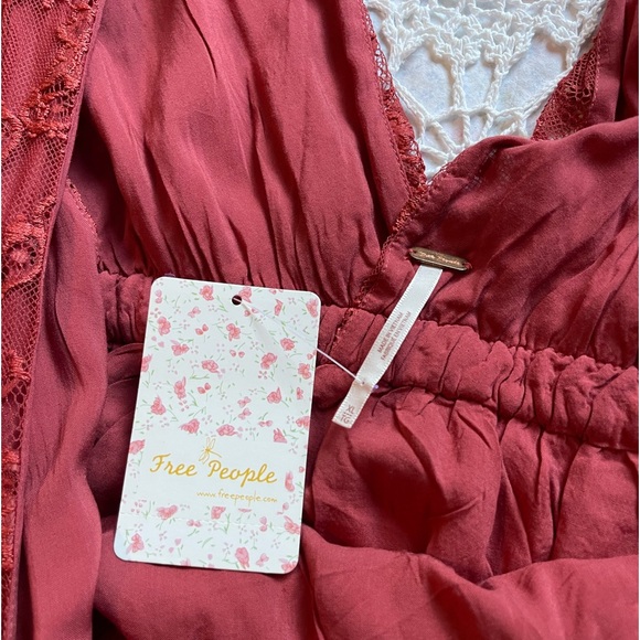 NWT Free People Frenchie Kiss top sz XL🌺 - Picture 8 of 8